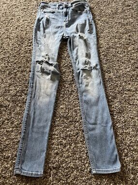 Hollister Light Blue Distressed Skinny Jeans 0S (24W 27 1/2L)